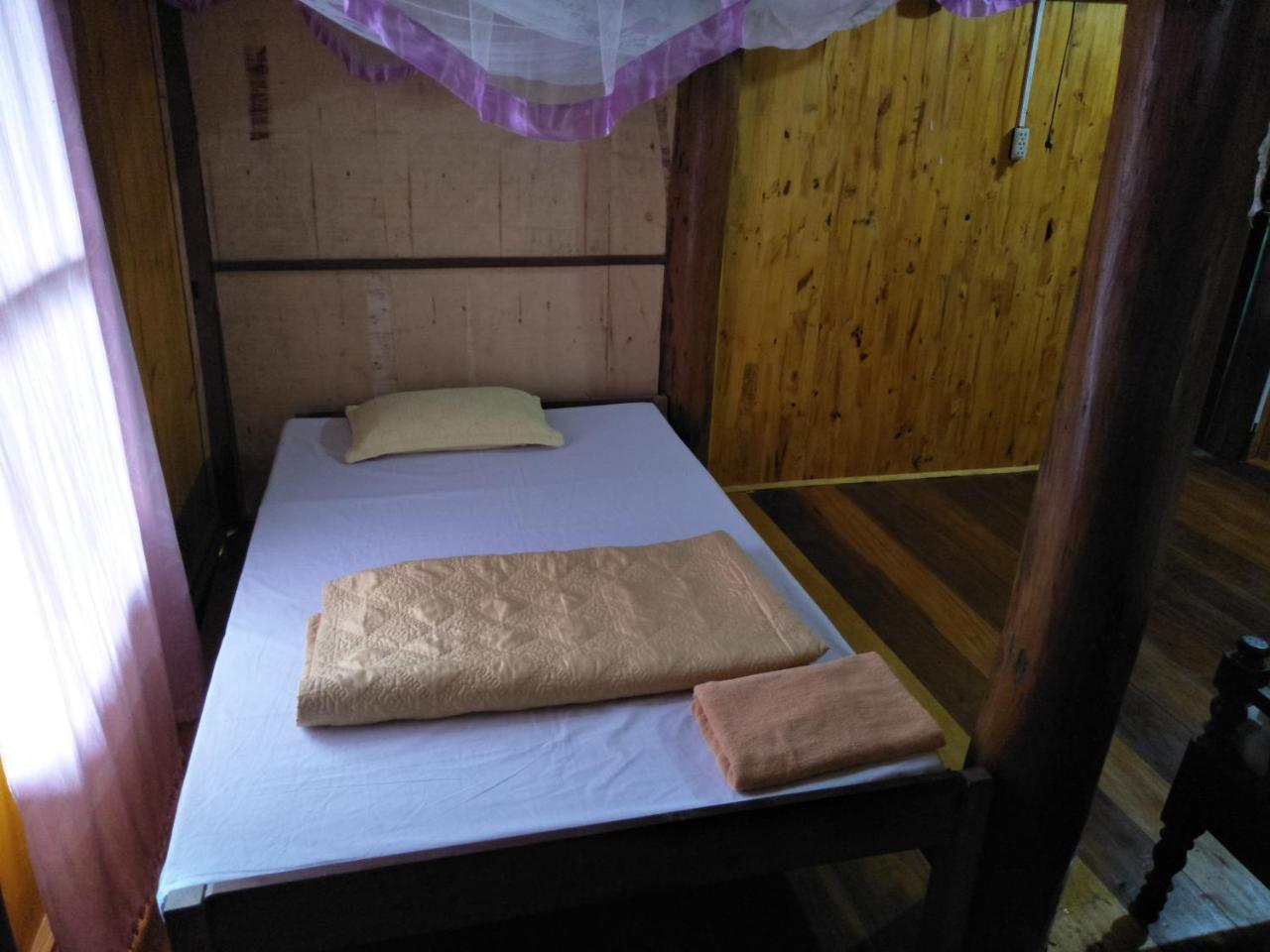 Ba Be Lake-Huyen Hao Homestay Eksteriør billede
